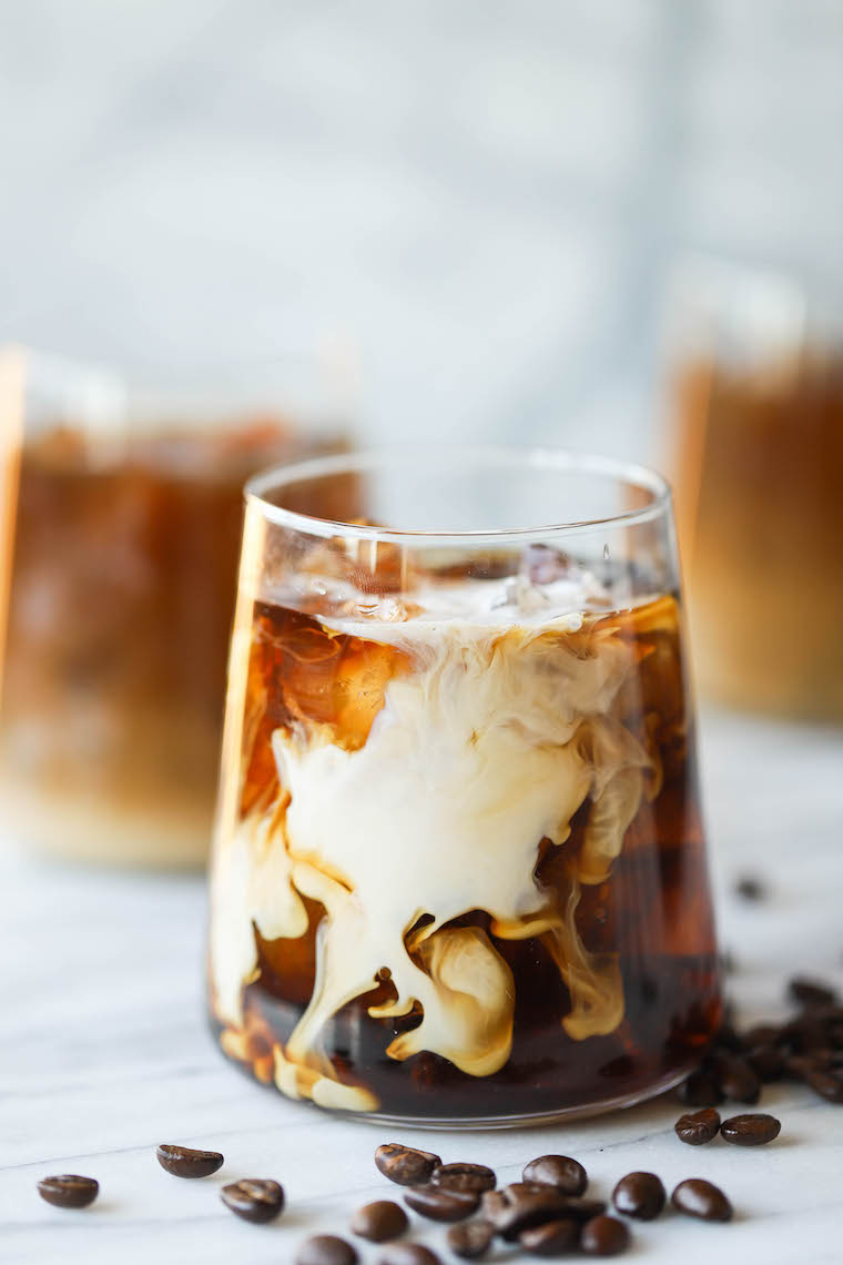 Iced Coffee Maker: Turn Ordinary Coffee into a Refreshing Cold Drink!
