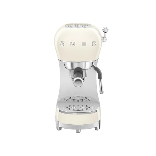 Smeg ECF02 Manual 15-Bar Espresso Machine